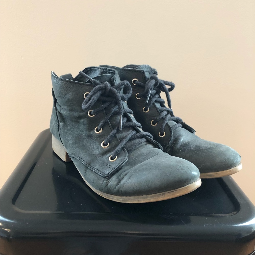 Steve Madden Booties